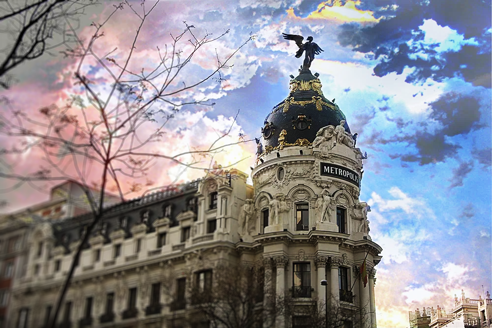 Vivir en Sol y Gran Vía edificios emblemáticos